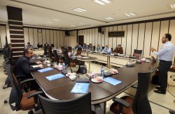 جلسه اختصاصی کمیسیون اقتصادی مجلس با سرهنگی