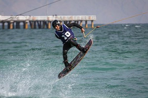 تصاویر زیبا از مسابقات “کیبل اسکی” انتخابی تیم ملی در جزیره کیش