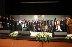 تصاویر / برگزاری اختتامیه سومین جشنواره شعر و سرود کیش