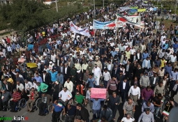 تصاویر/ حضور پر شور مردم جزیره کیش در راهپیمایی ۲۲ بهمن