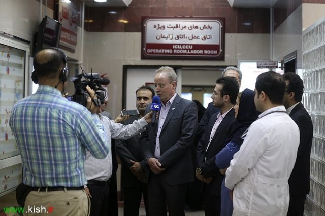 بازدید نماینده بهداشت جهانی از بیمارستان کیش
