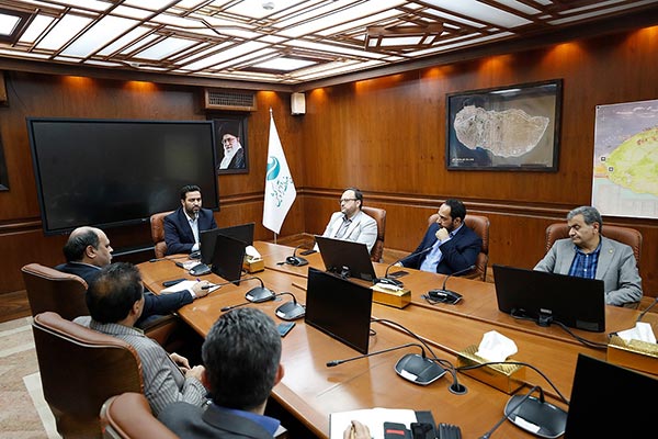 امضای تفاهم‌نامه بین سازمان منطقه آزاد کیش و کمیته امداد امام خمینی (ره)