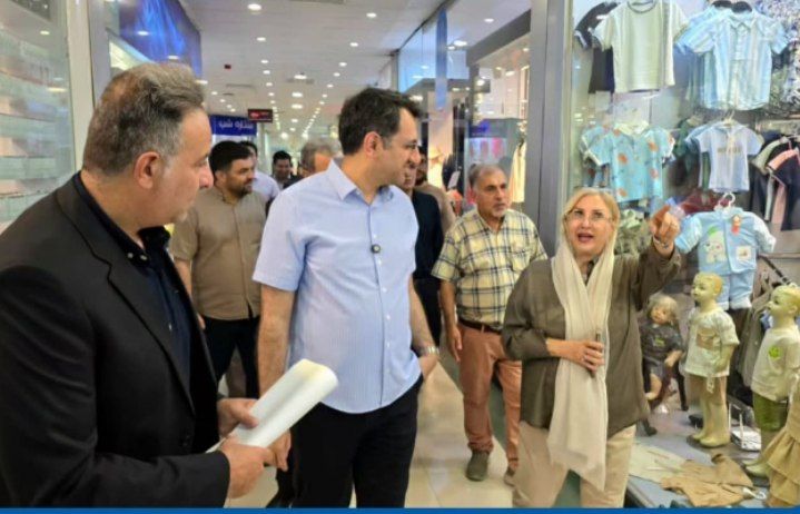 بازدید کبیری از بازار ونوس و گفتگو با مردم
