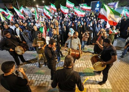 ویدئو / دلتنگی یک کیشوند مقیم انگلستان برای تجمعات مردمی شبانه